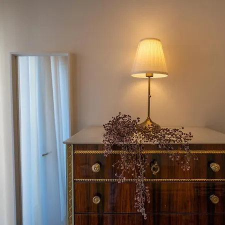 La Casa Di With Private Parking Apartment